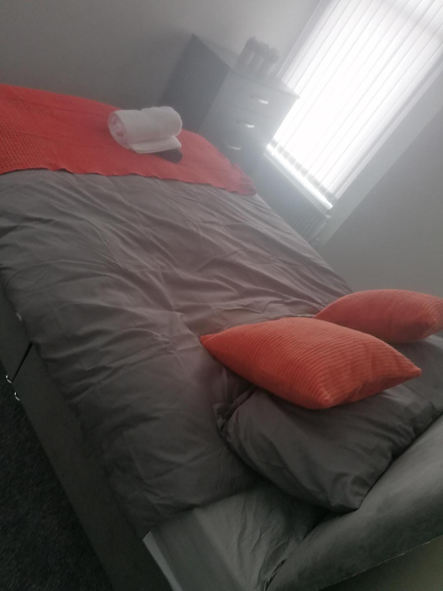 Rossy Home Of Relaxations Stoke-on-Trent 외부 사진
