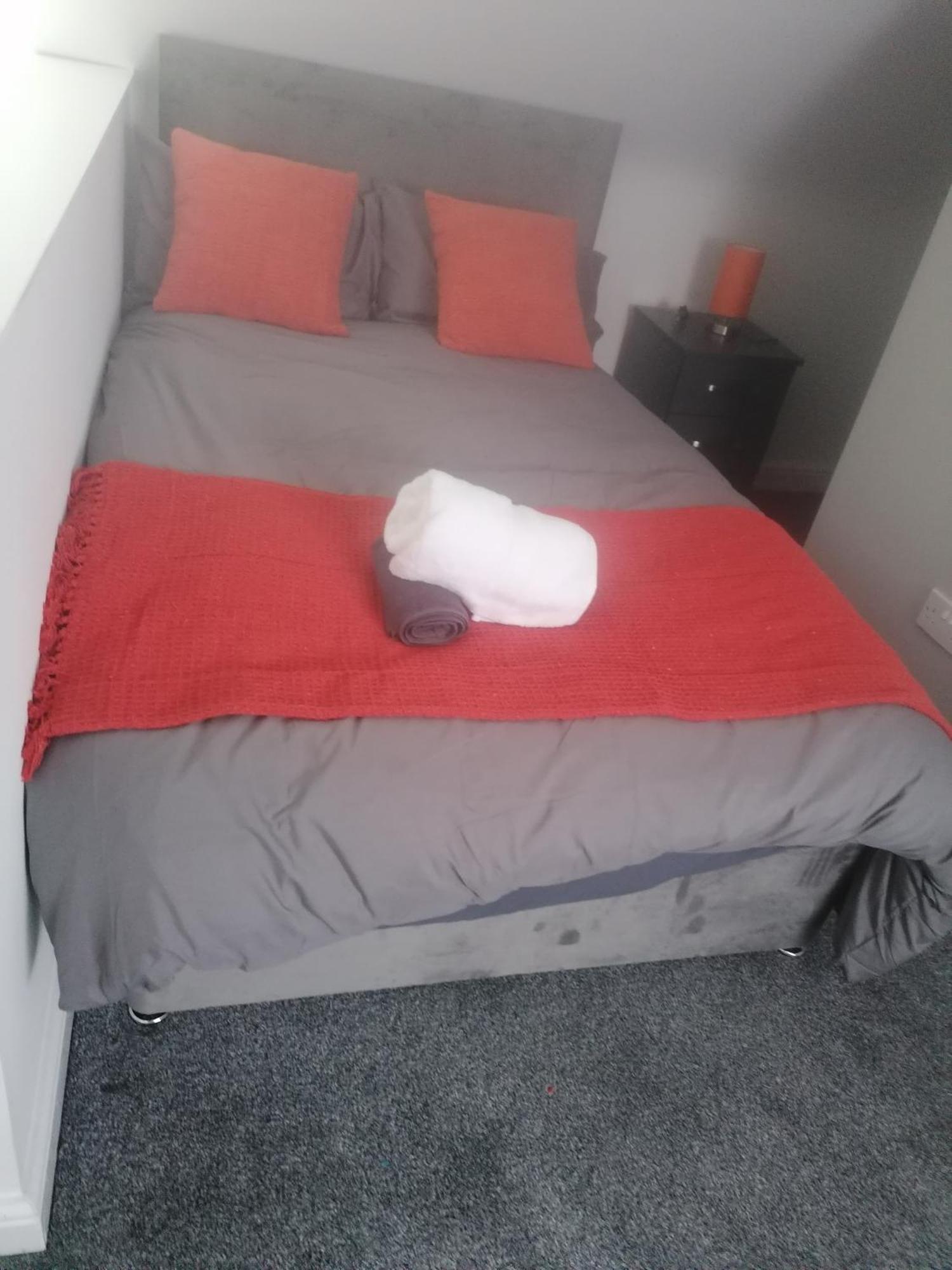 Rossy Home Of Relaxations Stoke-on-Trent 외부 사진