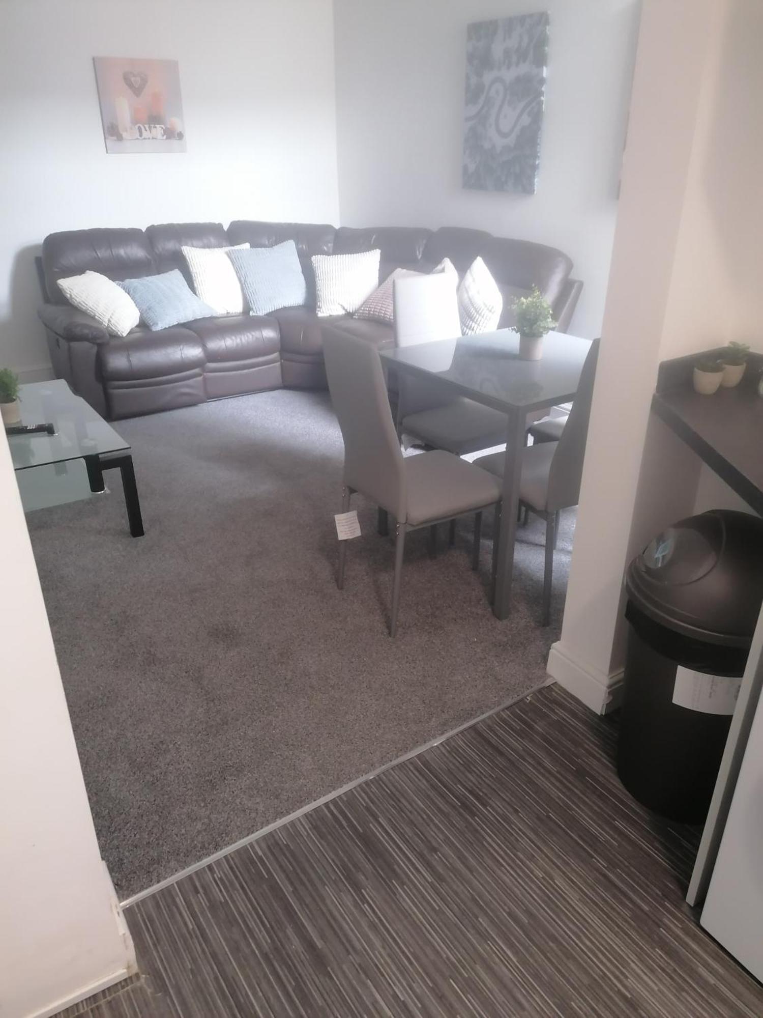 Rossy Home Of Relaxations Stoke-on-Trent 외부 사진